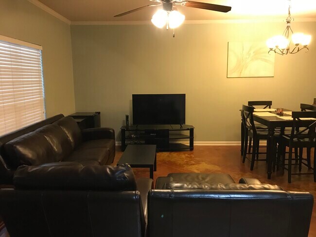 Living Room - 111 Deraney Ln