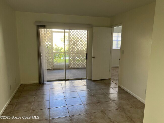 Building Photo - 1609 Sunny Brook Ln