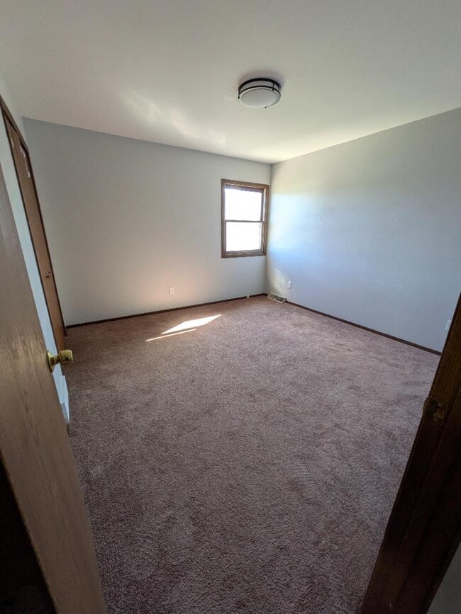Building Photo - 4216 Foxfire Ct