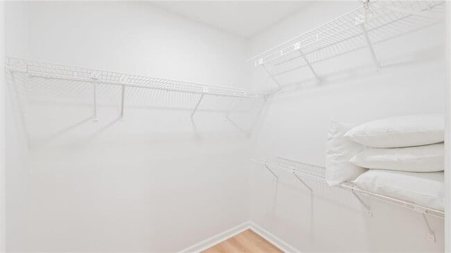 Building Photo - 512 S Harbour Oaks Dr