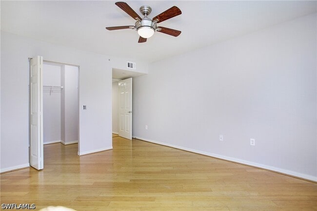 Building Photo - 8271 Key Royal Cir
