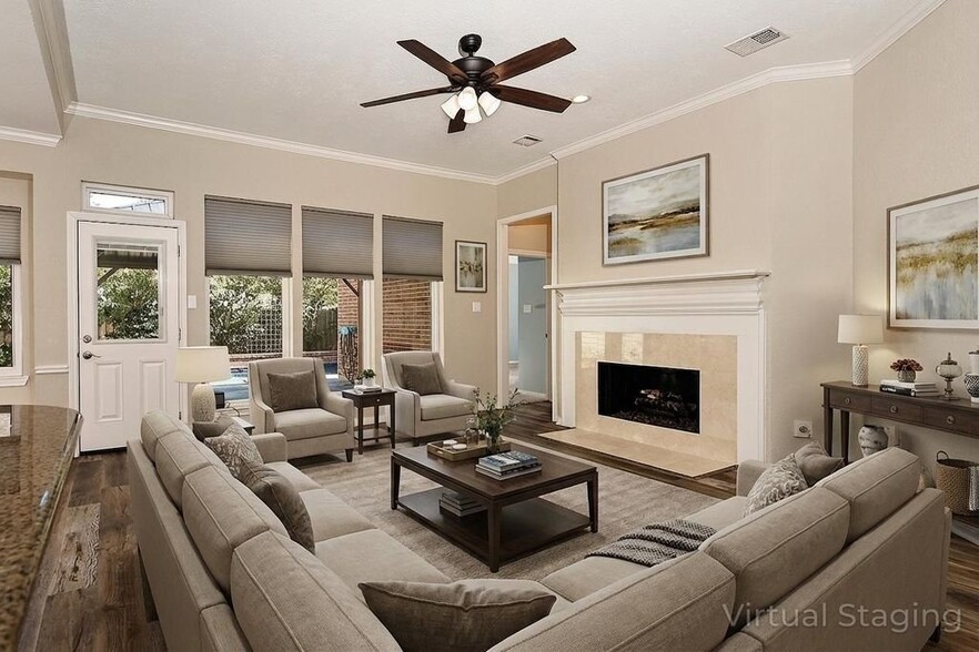 Building Photo - 6 Thornbush Pl