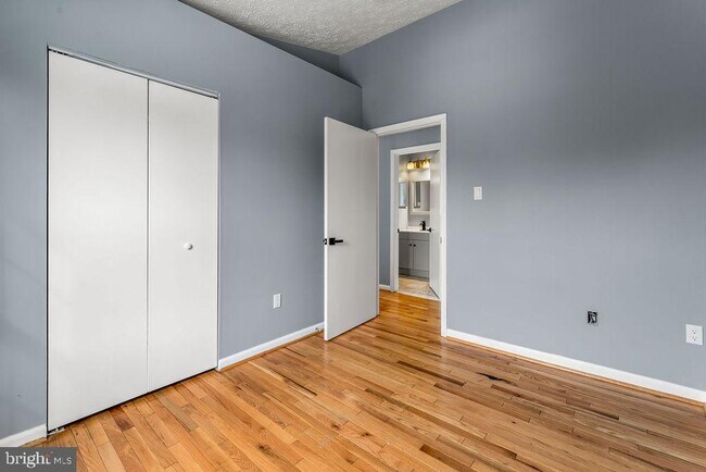 Building Photo - 7711 Cornerstone Way