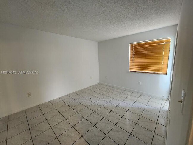 Building Photo - 7071 SW 129th Ave