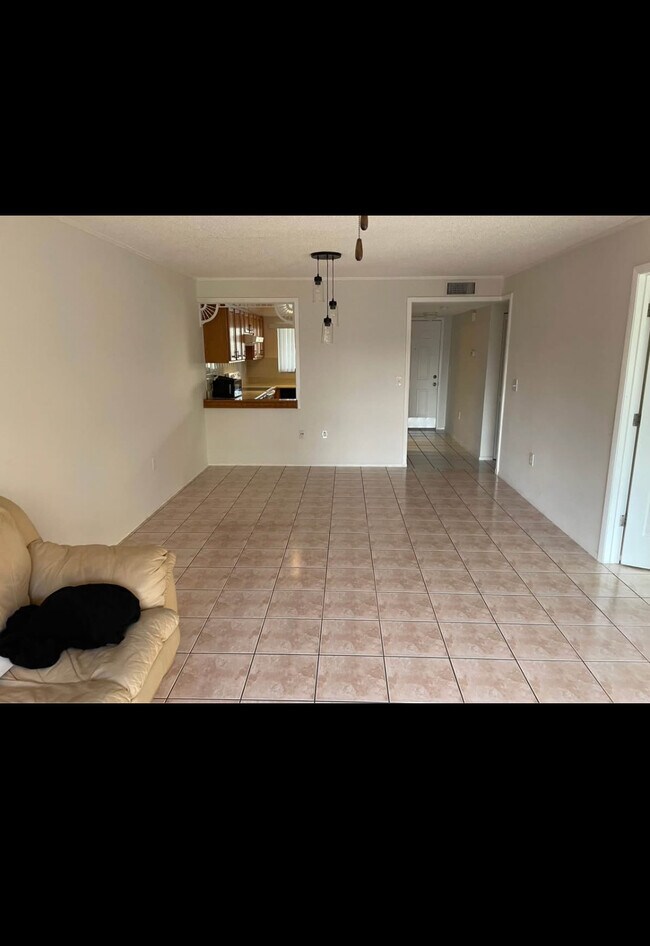 Building Photo - 1054 Lotus Cove Ct