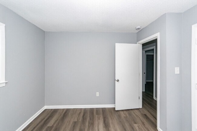Building Photo - 1529 Marietta St
