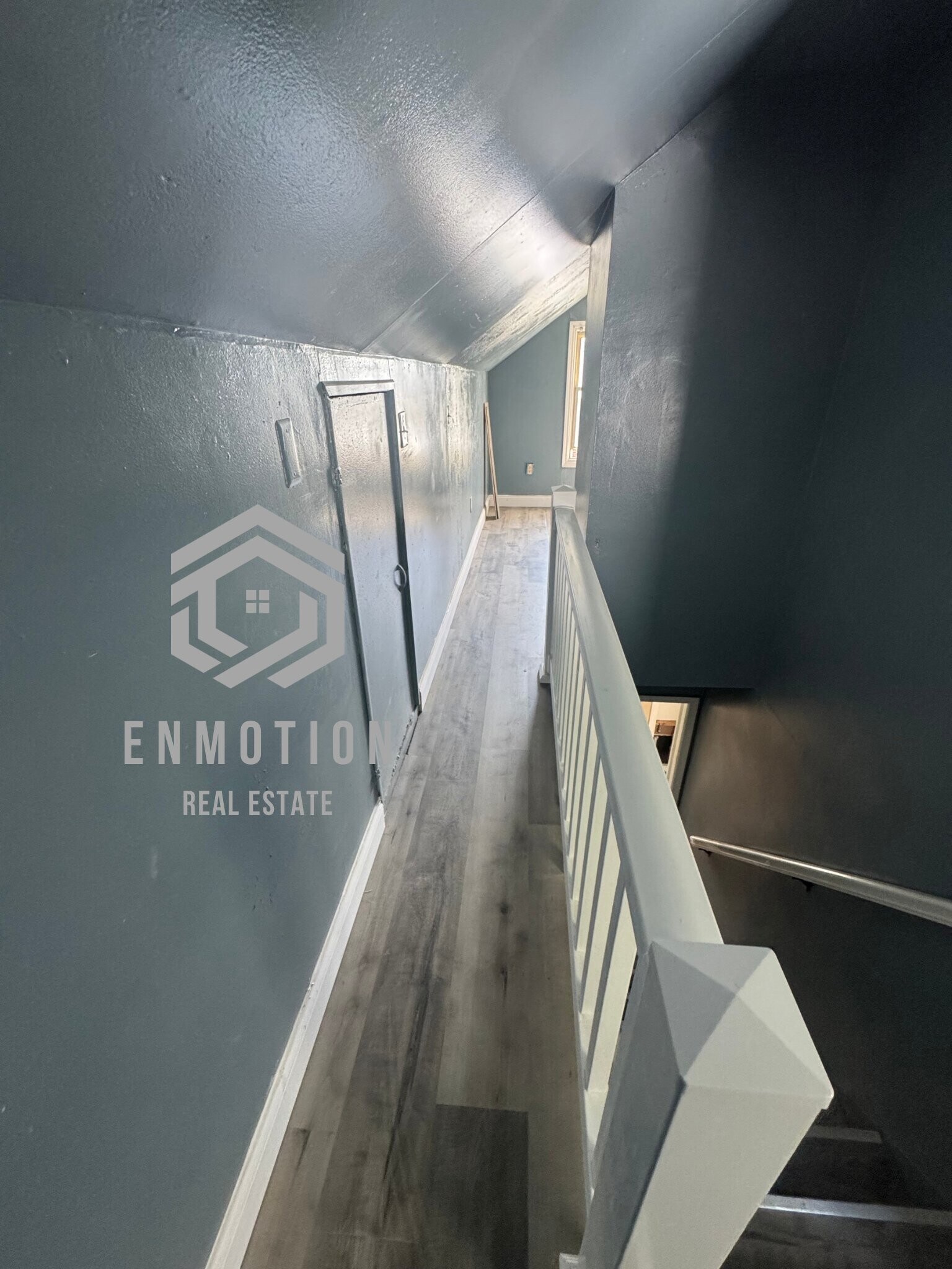 Building Photo - 18948 Winthrop St