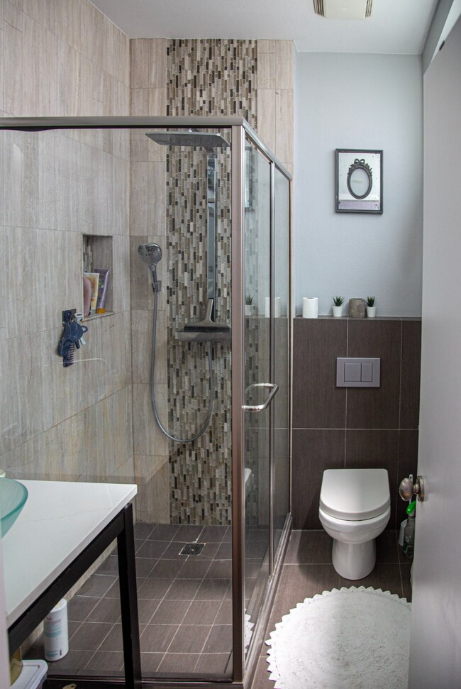 Building Photo - 4400 W 46th Ave