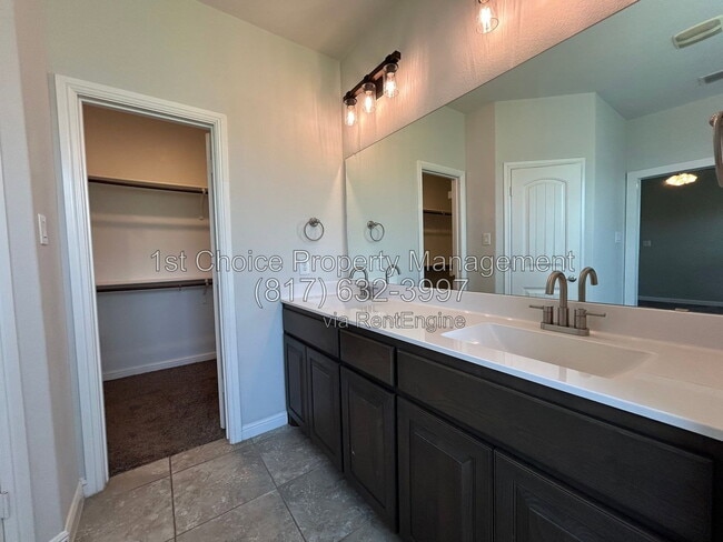 Building Photo - 1105 Spanish Needle Trail