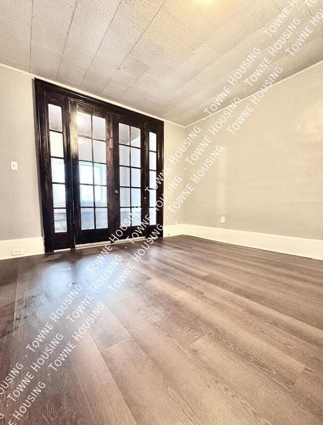 Building Photo - 111 Southside Pkwy