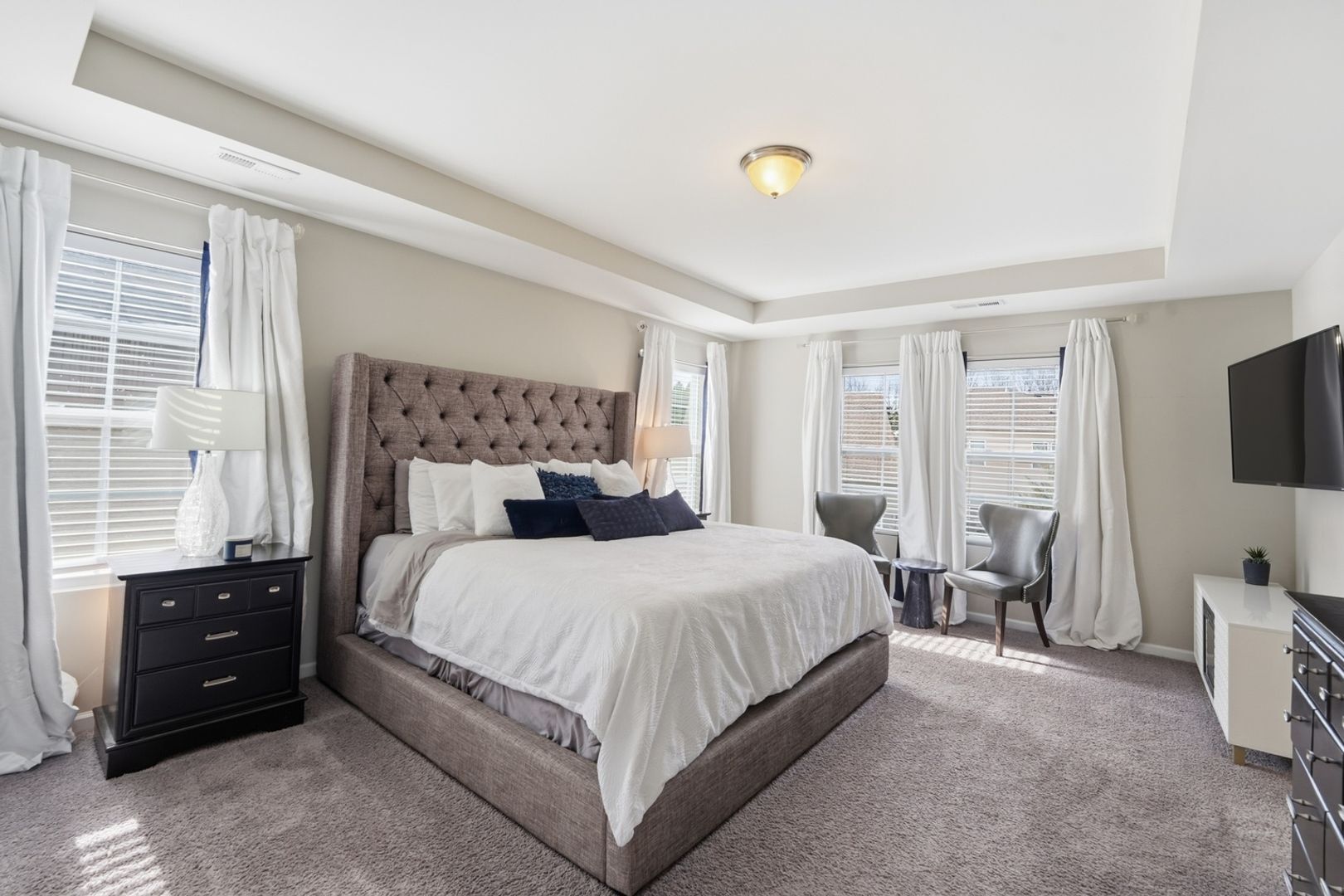 Building Photo - 2269 Isaac St