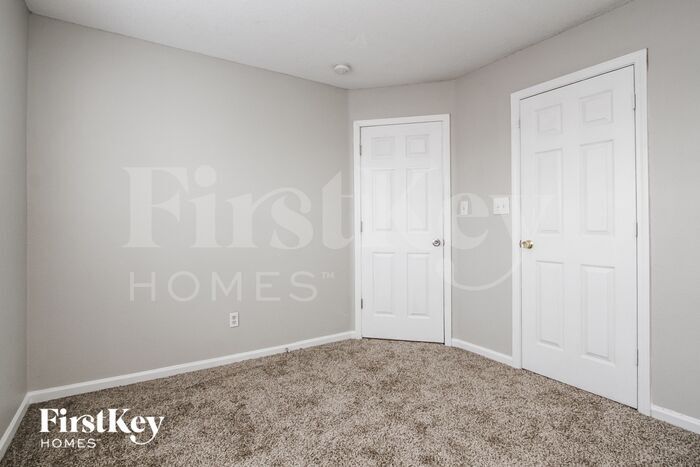 Building Photo - 3265 Blue Ash Ln