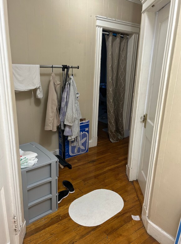 Apt 34 - 211 Park Dr