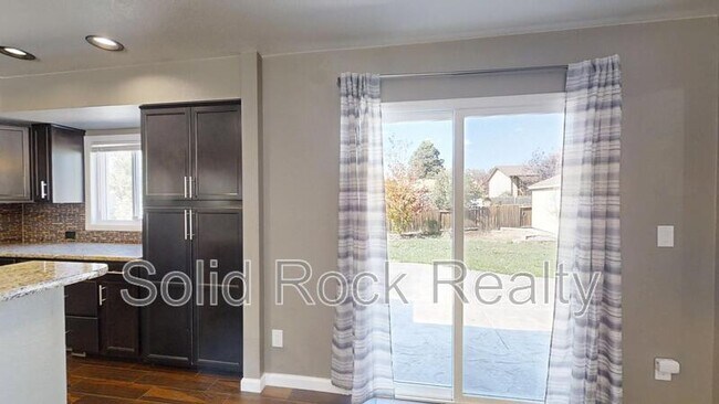 Building Photo - 5780 Eldora Dr