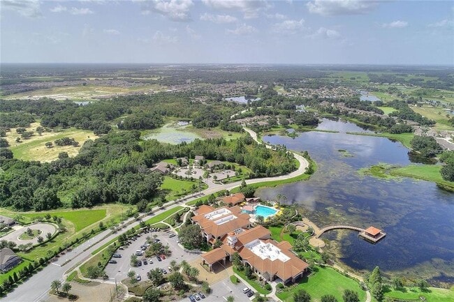 Building Photo - 576 Cantabria Dr