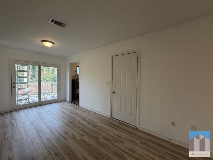 Building Photo - 2467 Verner Rd