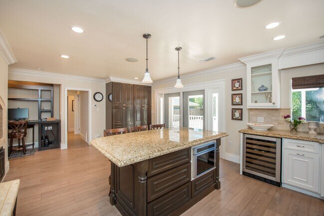 Building Photo - Welcome to Newport Beach