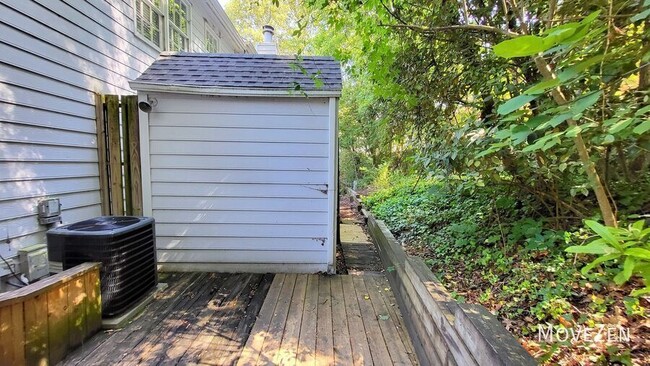 Building Photo - 1320 Dylan Heath Ct