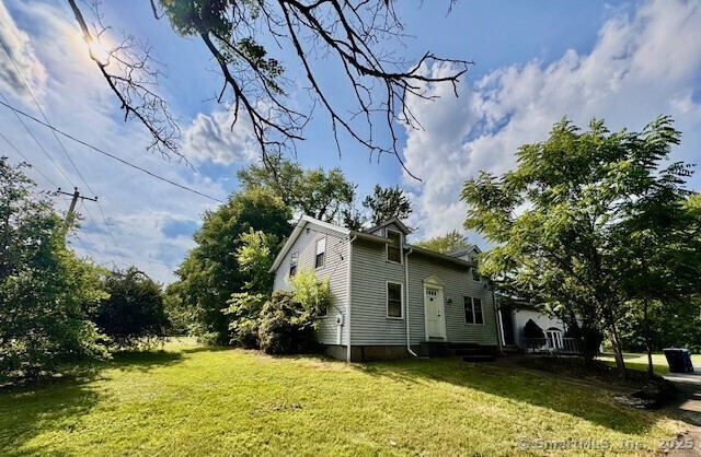 Building Photo - 73 South Rd