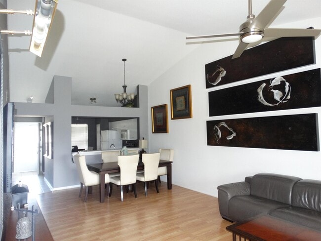 Building Photo - 3250 Cypress Glen Way