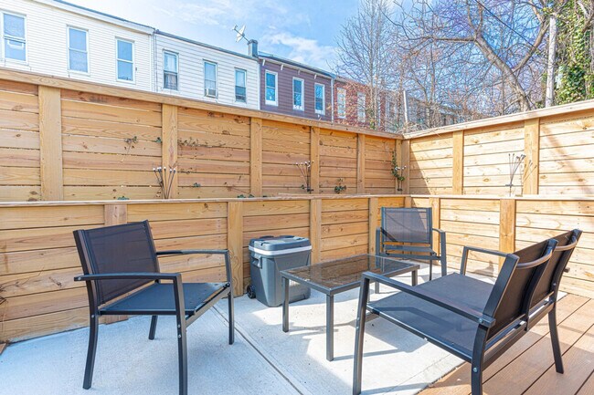 Building Photo - 251 Covert St.