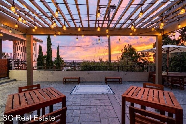 Building Photo - 1282 Mattox Rd