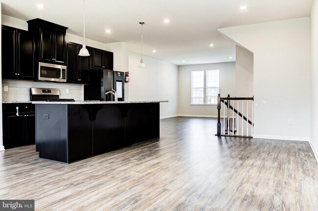 Building Photo - 108 Nathan Dr