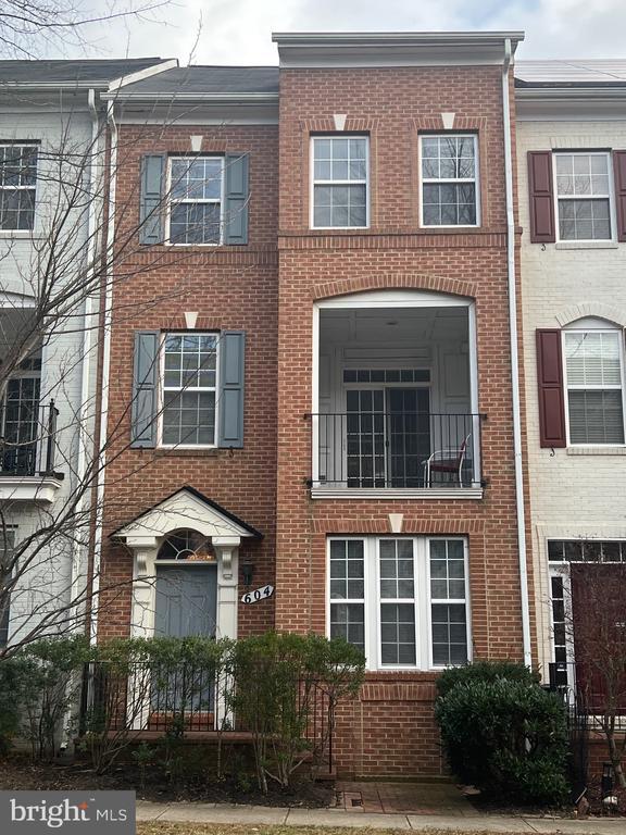 Building Photo - 604 Ridgemont Ave