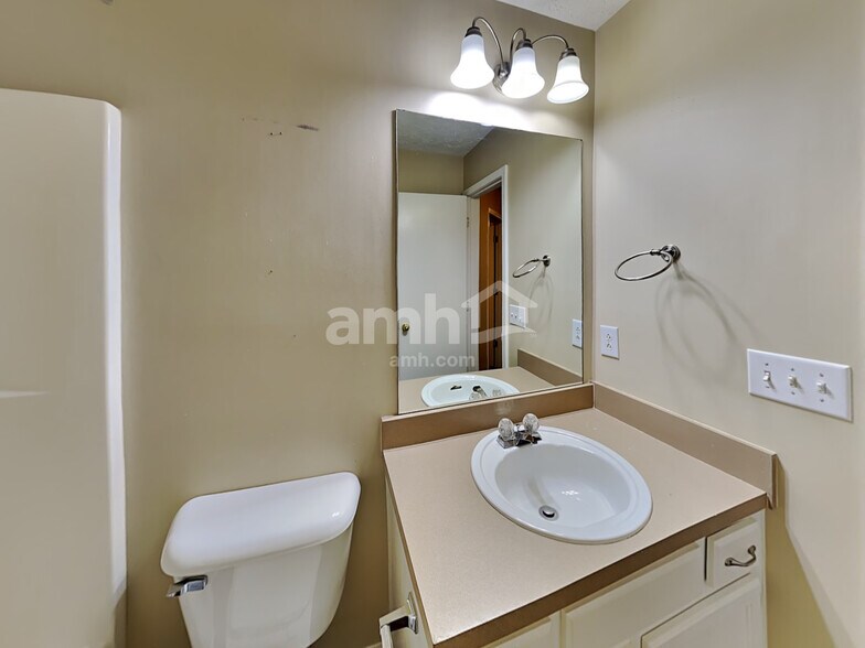 Building Photo - 108 Wood Duck Ln