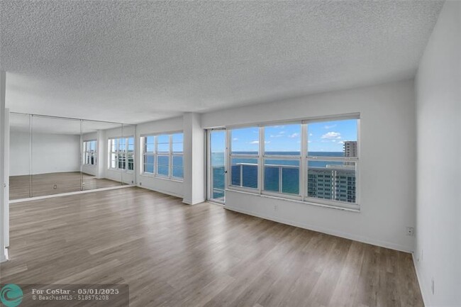 Building Photo - 3500 Galt Ocean Dr