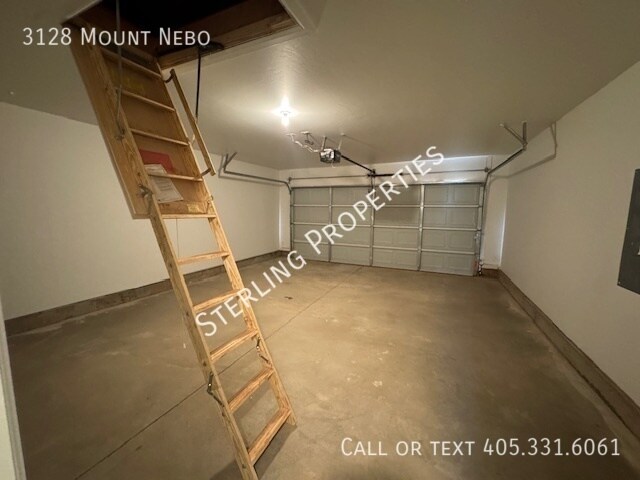 Building Photo - 3128 Mt Nebo Dr