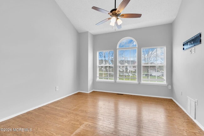 Building Photo - 63 Dover Ct