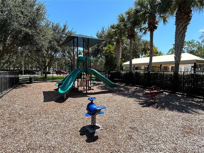 Building Photo - 7828 Parsons Pine Dr