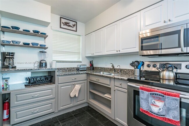 Building Photo - 26 NE 3rd St