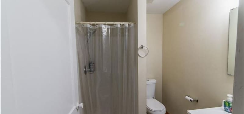 Building Photo - 1313 18th Ave