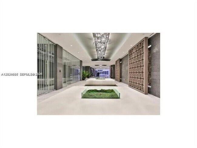 Building Photo - 400 Sunny Isles Blvd