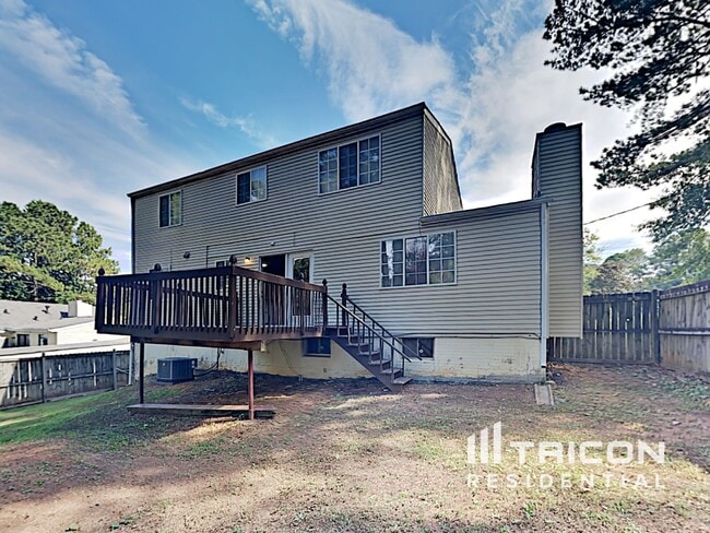 Building Photo - 4928 Rockborough Trail NW