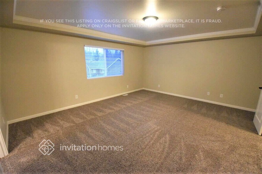 Building Photo - 19412 90 Ave Ct E