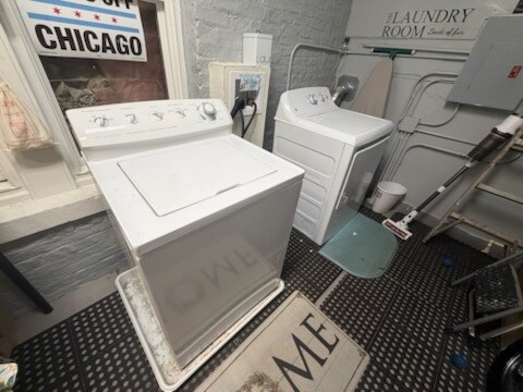 Laundry Room - 3310 W Division St