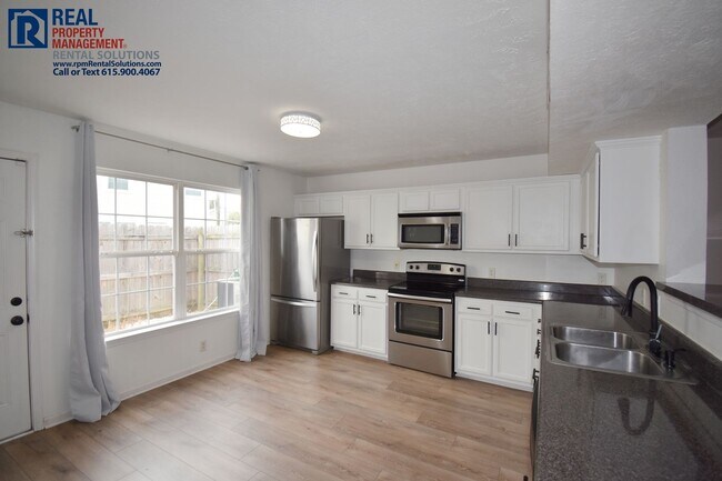 Building Photo - 6028 Sagi Cir