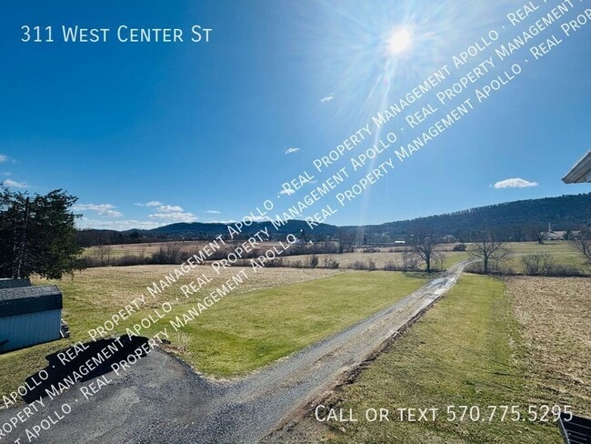 Building Photo - 311 W Center St