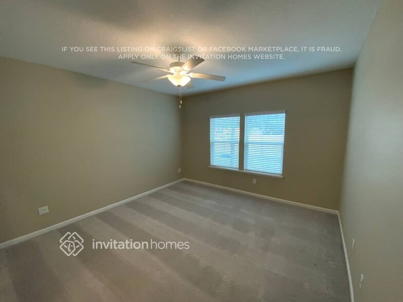 Building Photo - 11352 Oyster Creek Rd