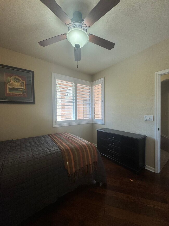 Building Photo - WOW-Factor Alert: Fully Furnished & Remodeled 2BD/2BA First Floor Condo in Wingfield Springs!