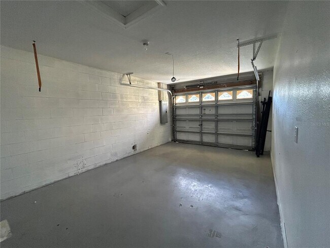 Building Photo - 1775 Hamilton St