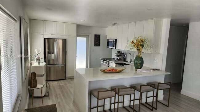 Building Photo - 3447 SW 23rd St