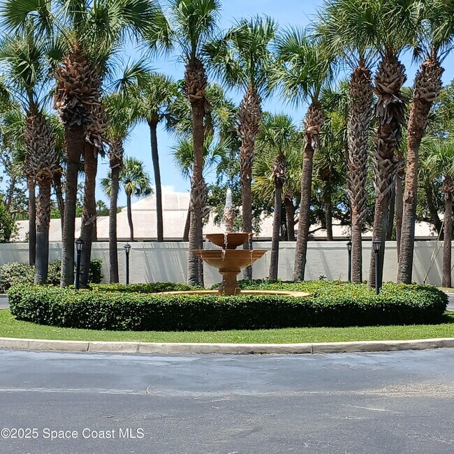 Building Photo - 7128 Marbella Ct