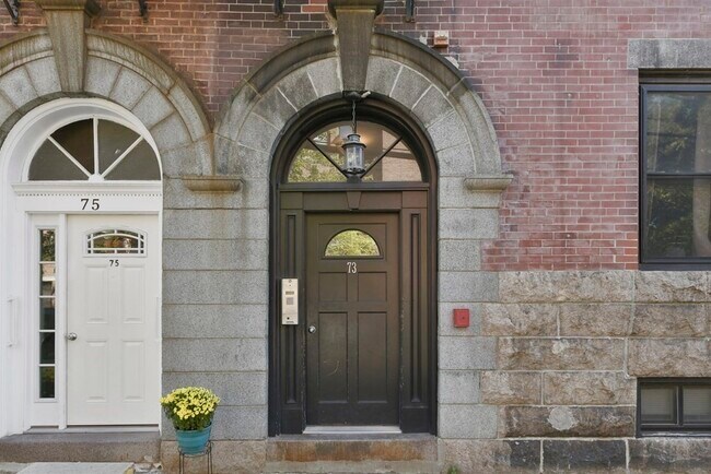 Building Photo - 73 Lubec St