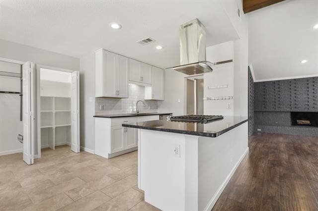 Building Photo - 3439 High Mesa Dr