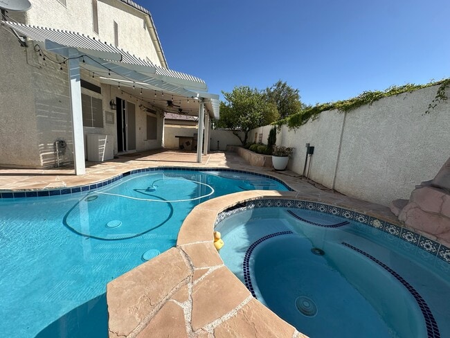 Building Photo - 7944 Quail Harbor St