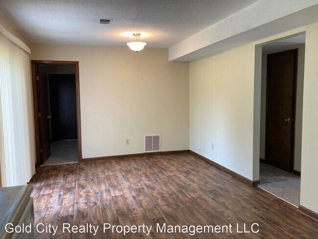 Building Photo - 3 br, 2 bath House - 932 Austin Drive